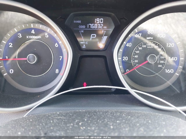 2013 Hyundai ELANTRA GLS 照片 7