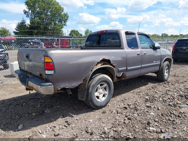 2000 Toyota TUNDRA SR5 V8 photo 4