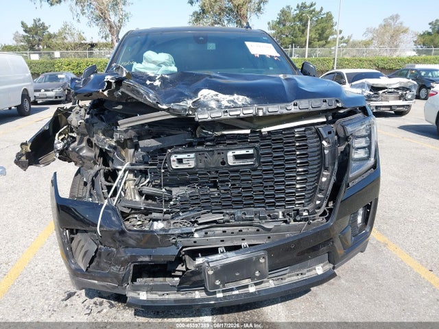2022 GMC YUKON 4WD DENALI 6