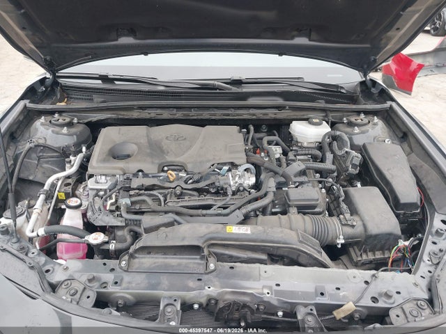 صورة 10 لـ 2025 Toyota CAMRY XSE