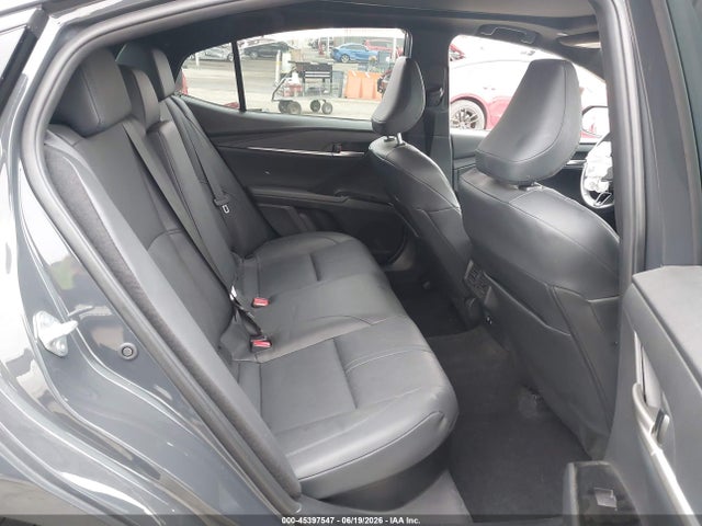 صورة 8 لـ 2025 Toyota CAMRY XSE