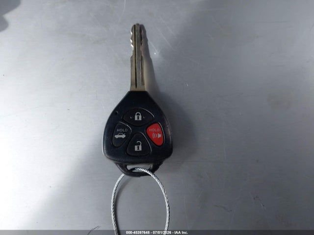 2010 Toyota COROLLA S thumbnail 11