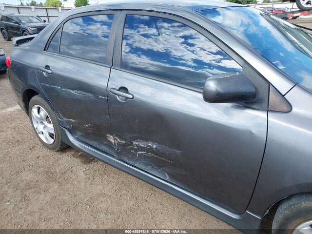 2010 Toyota COROLLA S thumbnail 18