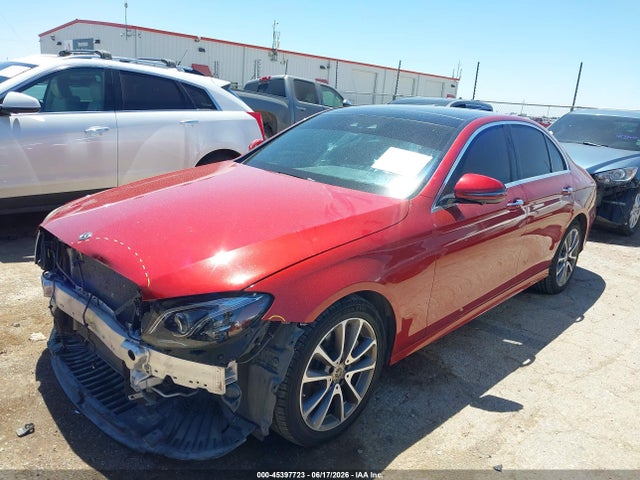 صورة 2 لـ 2019 Mercedes-BENZ E 450 4MATIC