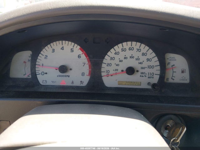 2004 Toyota TACOMA 照片 7