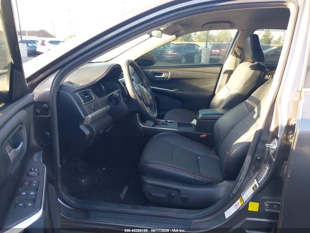 2016 Toyota CAMRY SE — фото 5