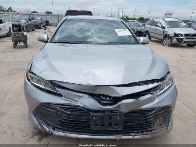 2019 TOYOTA CAMRY LE 12