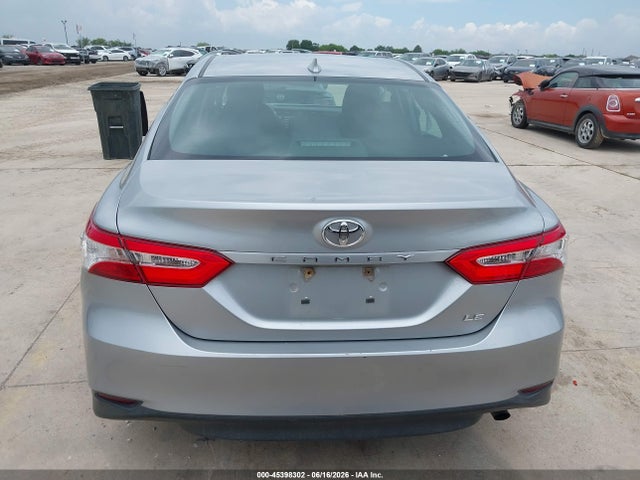 2019 TOYOTA CAMRY LE 16