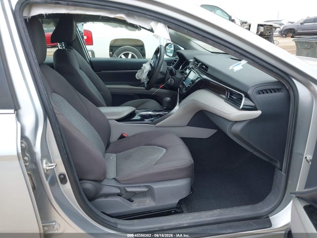2019 TOYOTA CAMRY LE 5