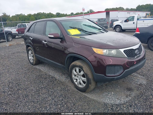 2011 KIA SORENTO LX