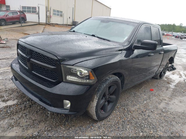 2015 RAM 1500 EXPRESS photo 2