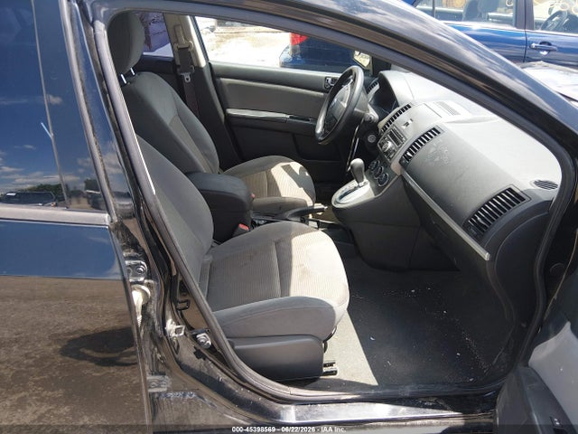 2012 Nissan SENTRA 2.0 SR 照片 5