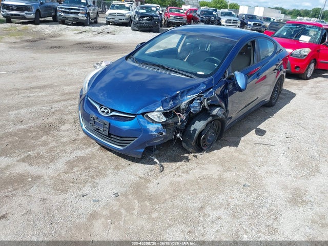 صورة 2 لـ 2016 Hyundai ELANTRA SE