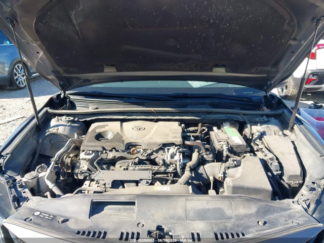 صورة 10 لـ 2019 Toyota CAMRY LE