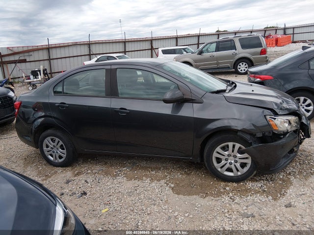 صورة مصغرة 13 لـ 2017 Chevrolet SONIC LS AUTO