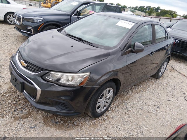 صورة 2 لـ 2017 Chevrolet SONIC LS AUTO