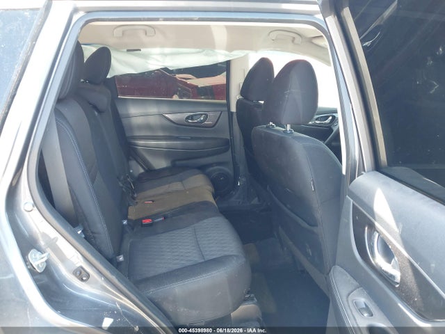 2019 NISSAN ROGUE S 8