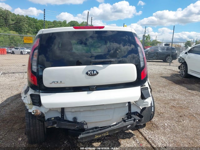 2019 KIA SOUL + 17