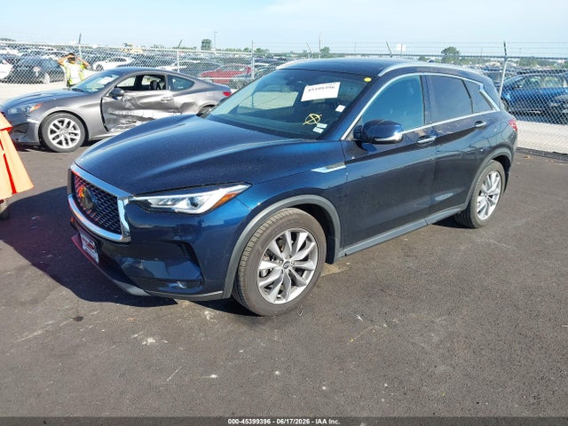 2019 INFINITI QX50 LUXE 2
