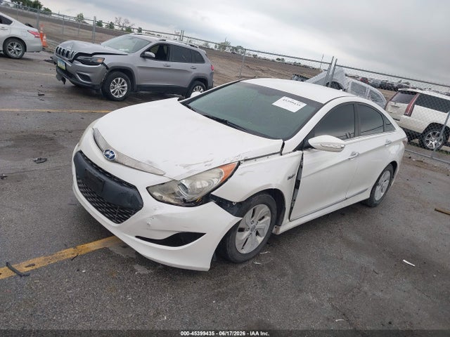 2013 Hyundai SONATA HYBRID — миниатюра 2