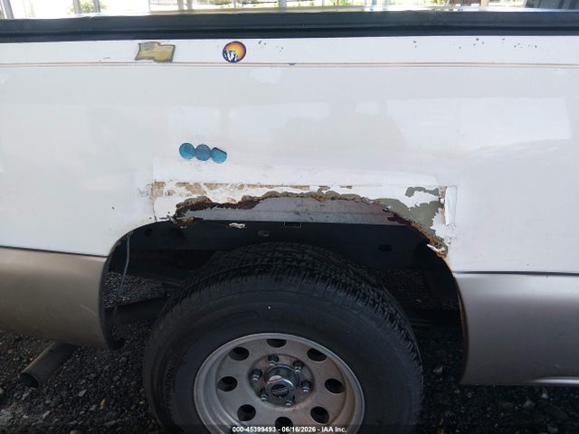 2003 Chevrolet SILVERADO 1500 LS — миниатюра 19
