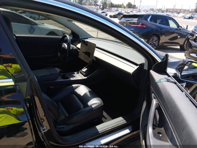 2018 Tesla MODEL 3 LONG RANGE/MID RANGE — фото 5
