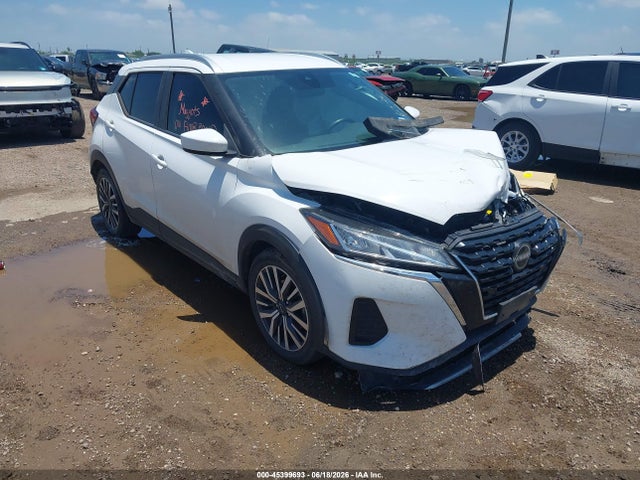 2022 NISSAN KICKS SV XTRONIC CVT