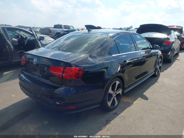 صورة 4 لـ 2016 Volkswagen JETTA 2.0T GLI SEL