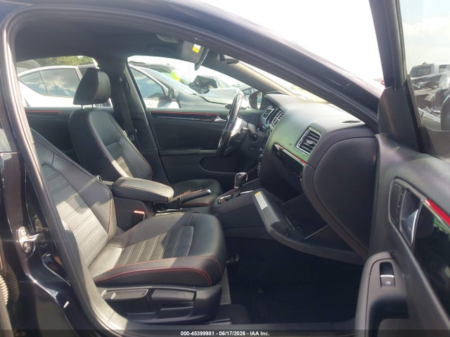 صورة 5 لـ 2016 Volkswagen JETTA 2.0T GLI SEL