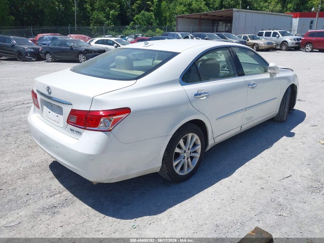 2011 Lexus ES 350 thumbnail 4