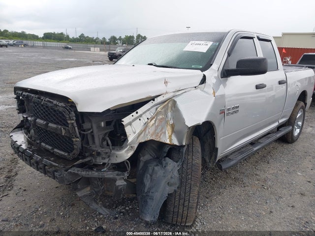 صورة 6 لـ 2017 RAM 1500 EXPRESS 4X4 6'4 BOX