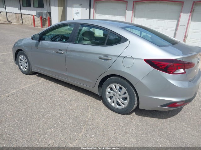 2020 Hyundai ELANTRA SE photo 3