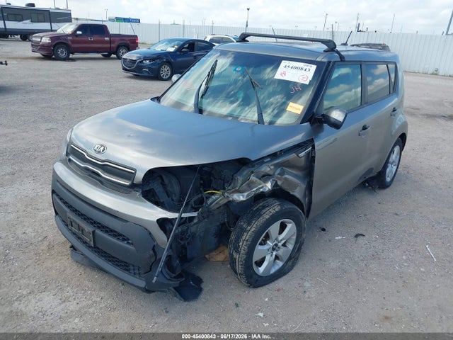 2018 KIA SOUL photo 2