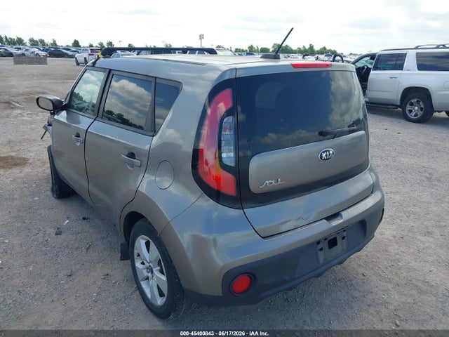 2018 KIA SOUL photo 3