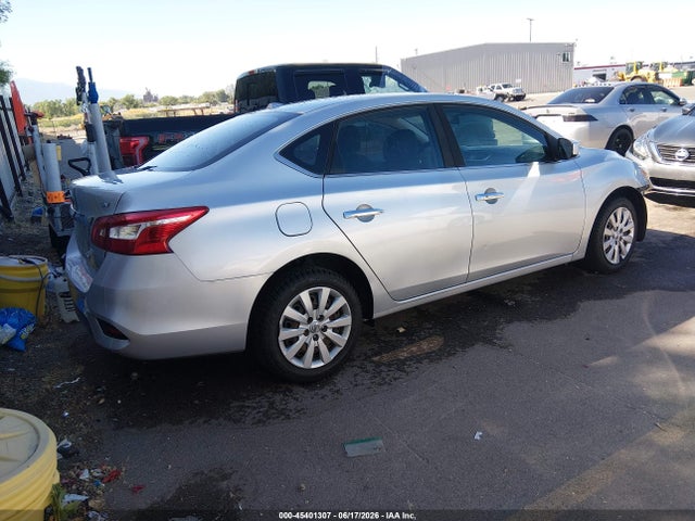 2017 Nissan SENTRA SV — фото 4