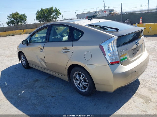 2010 Toyota PRIUS IV photo 3
