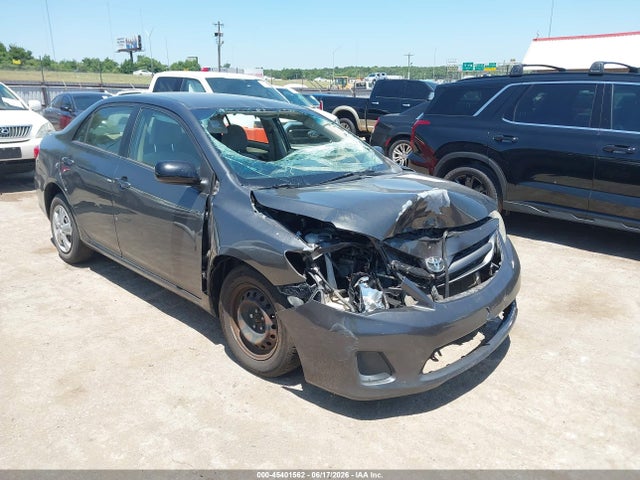 2011 TOYOTA COROLLA LE