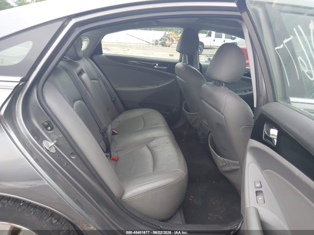 صورة 8 لـ 2011 Hyundai SONATA LIMITED