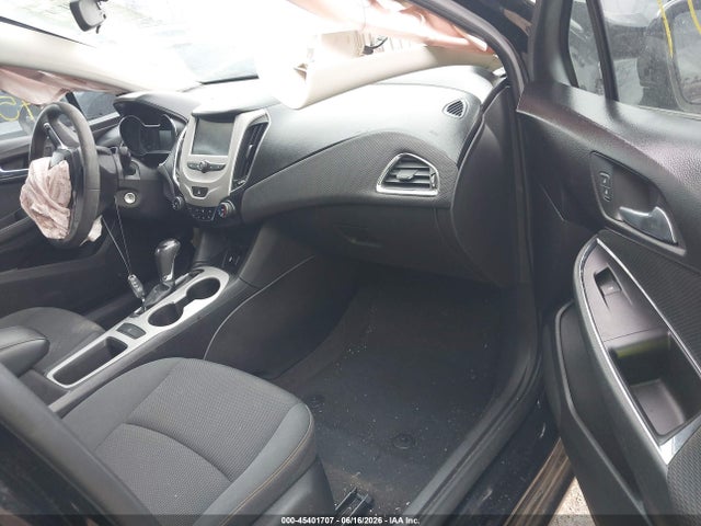 صورة 5 لـ 2016 Chevrolet CRUZE LS AUTO