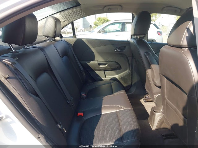 صورة 8 لـ 2018 Chevrolet SONIC PREMIER AUTO