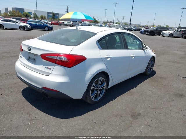 2016 KIA FORTE EX photo 4