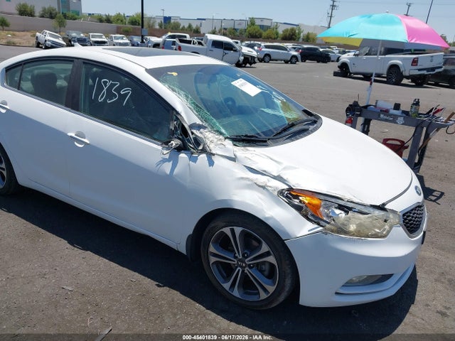 2016 KIA FORTE EX photo 6