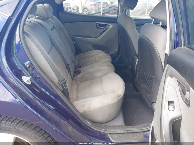 2012 Hyundai ELANTRA GLS 照片 8