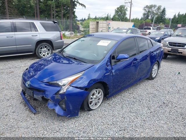 2016 Toyota PRIUS TWO — фото 2