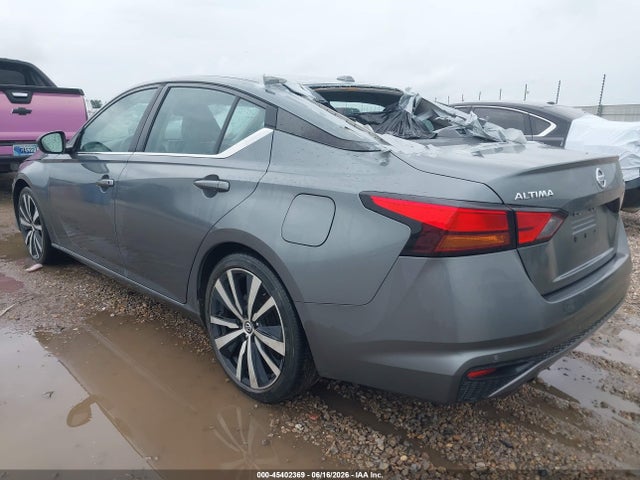 صورة 3 لـ 2020 Nissan ALTIMA SR FWD