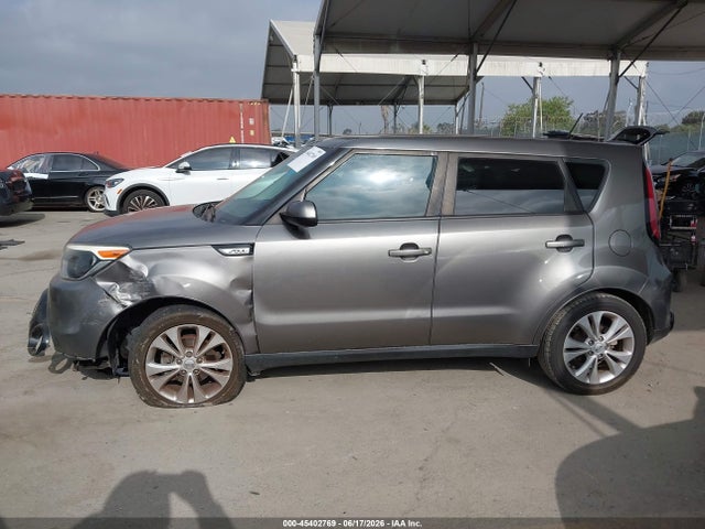 2016 KIA SOUL + — миниатюра 14