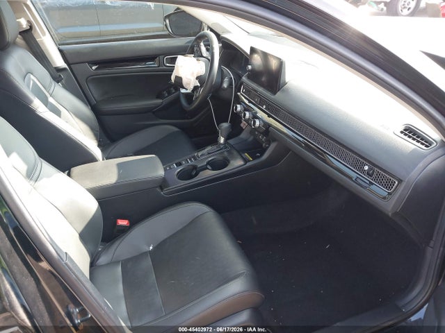2024 Honda CIVIC TOURING photo 5