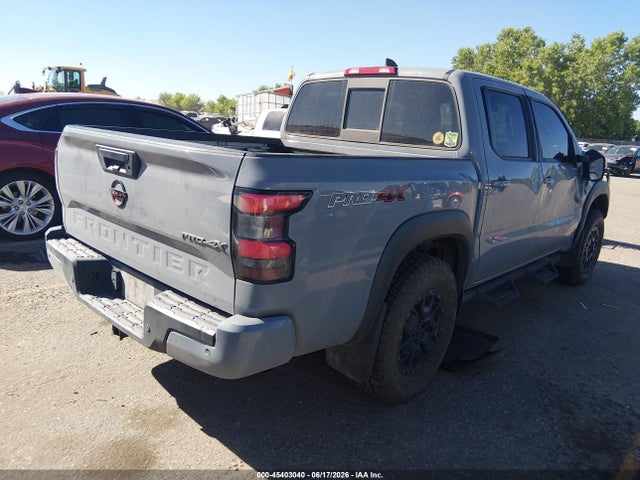 2022 Nissan FRONTIER PRO-4X 4X4 照片 4