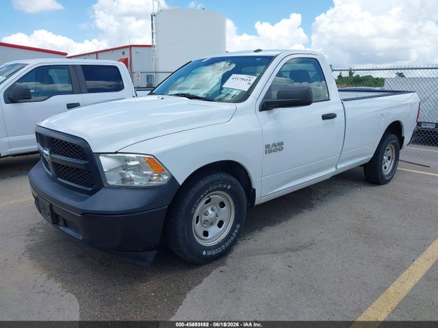 صورة 2 لـ 2017 RAM 1500 TRADESMAN 4X2 8' BOX