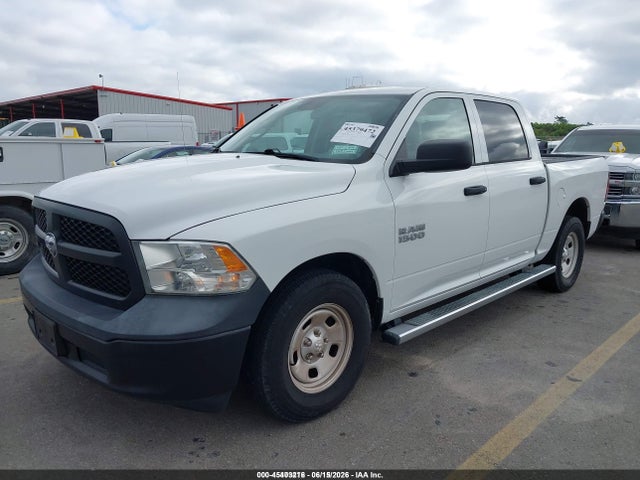 صورة 2 لـ 2017 RAM 1500 TRADESMAN 4X2 5'7 BOX
